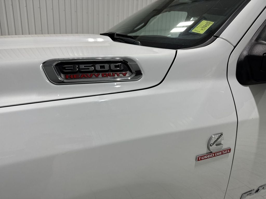 2024 RAM 3500 Chassis Tradesman/SLT/Laramie/Limited