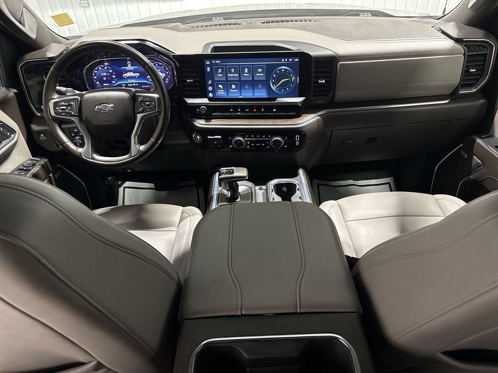 2024 Chevrolet Silverado 1500 4WD Crew Cab Short Bed RST