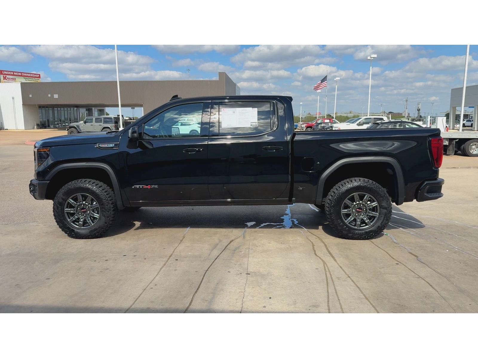 2026 GMC Sierra 1500 AT4X — photo 5
