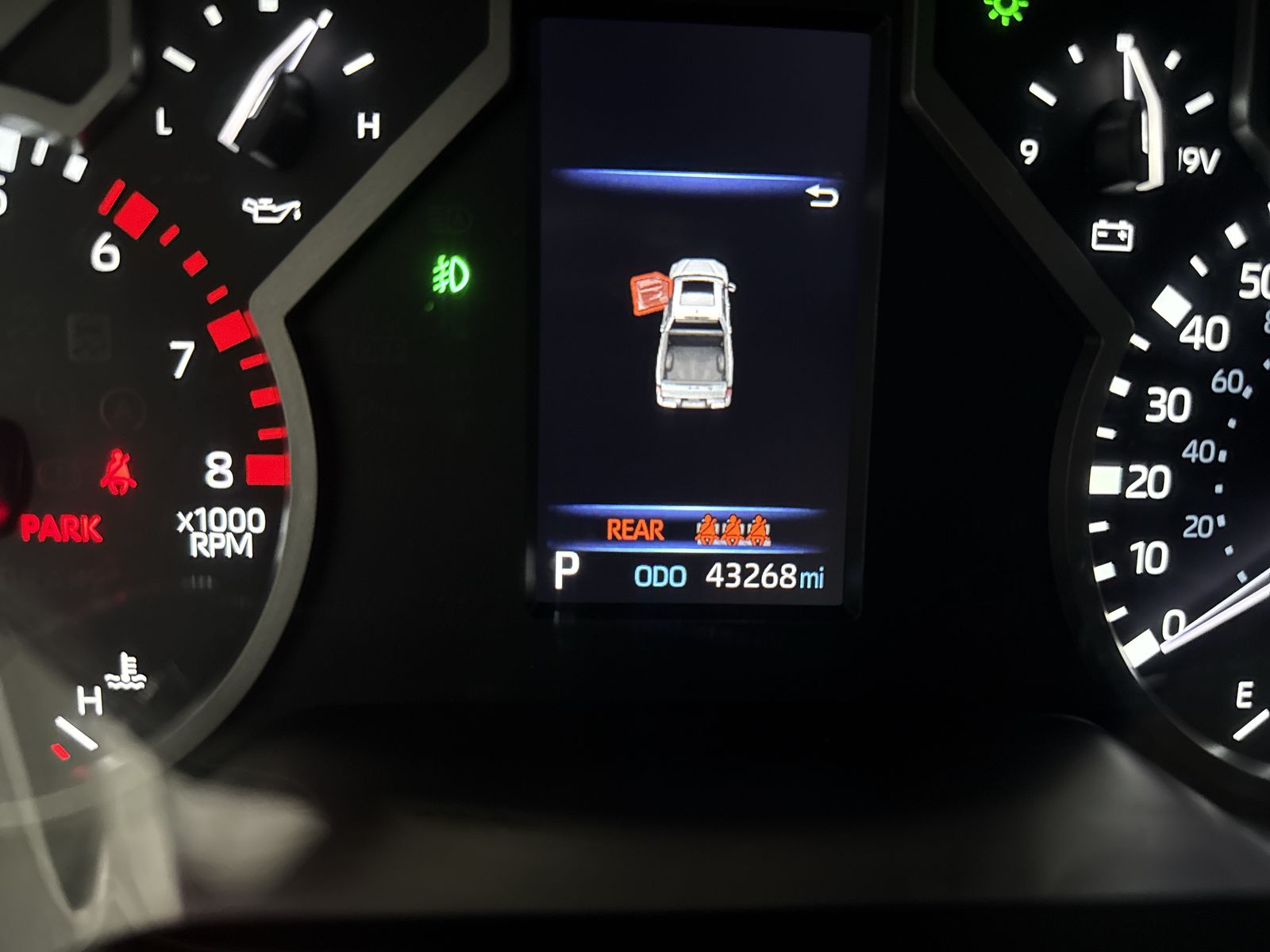 2024 Toyota Tundra SR5 — photo 12