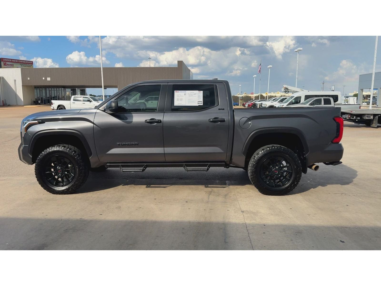 2024 Toyota Tundra SR5