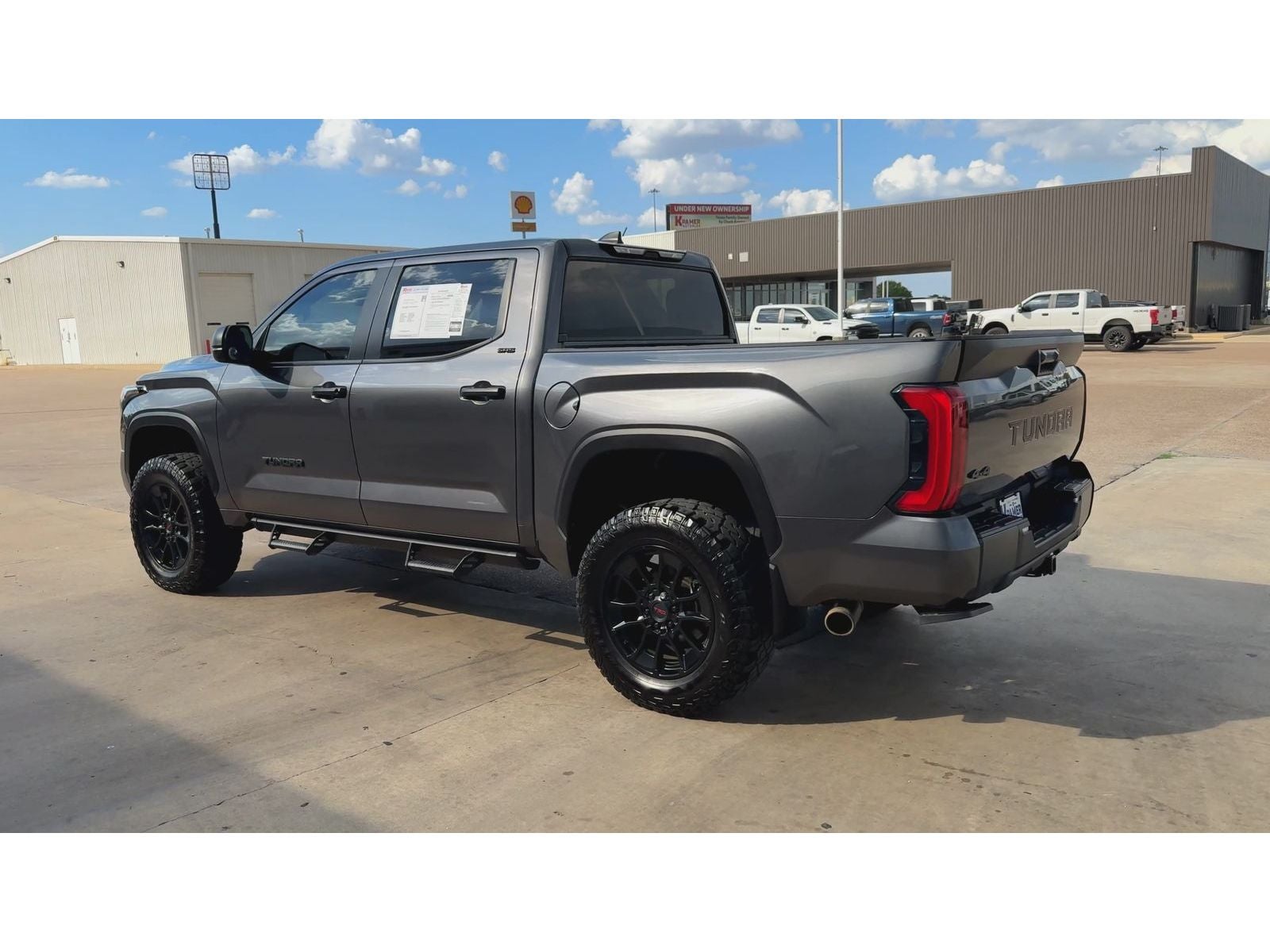 2024 Toyota Tundra SR5