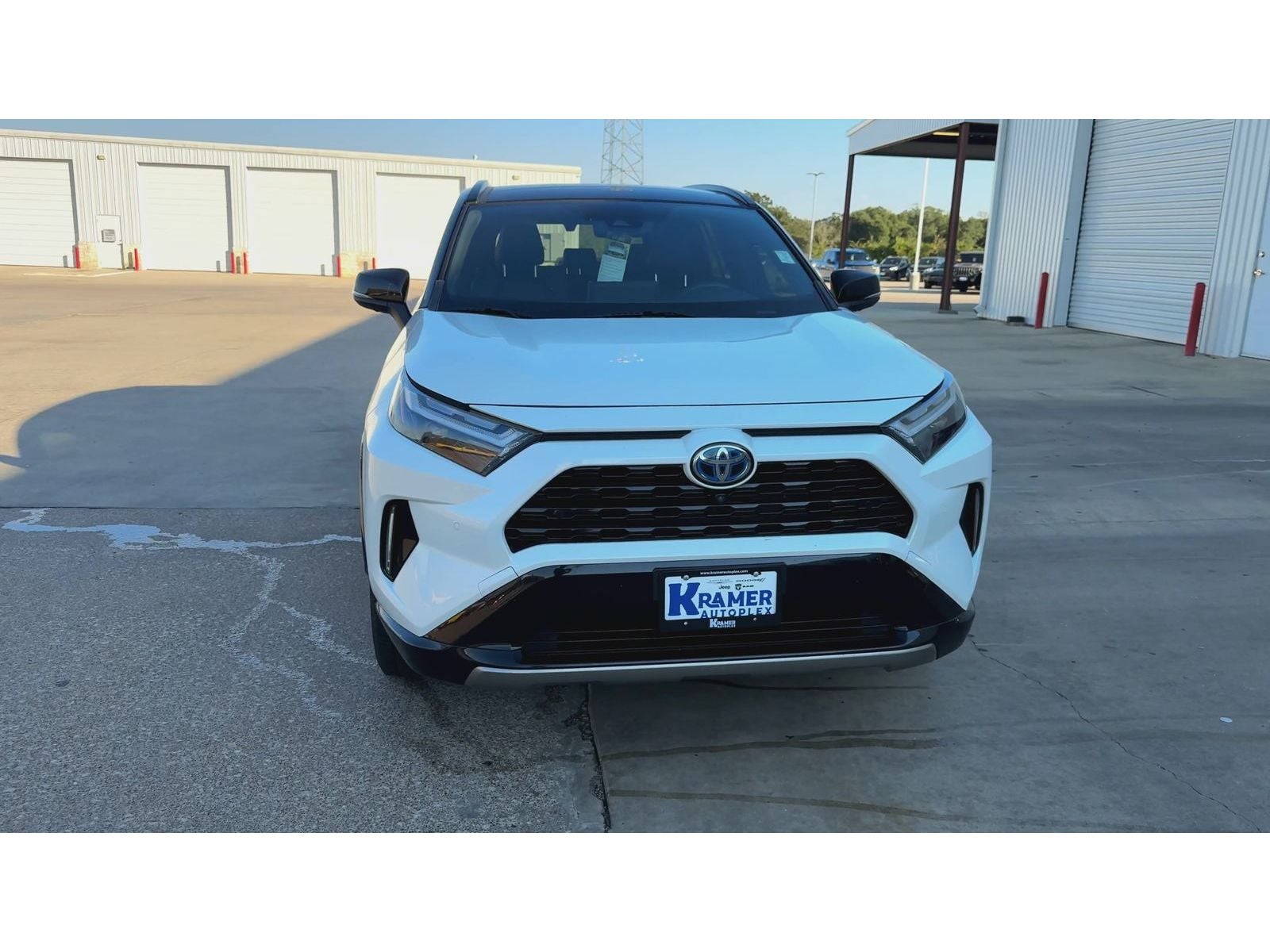 2022 Toyota RAV4 Hybrid Hybrid XSE — photo 3