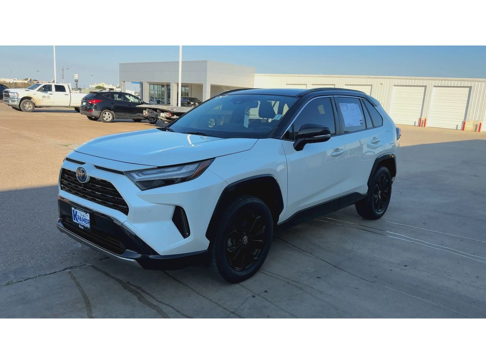 2022 Toyota RAV4 Hybrid Hybrid XSE — photo 4