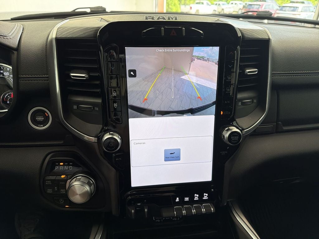 2023 RAM 1500 Laramie Crew Cab 4x4 5'7" Box