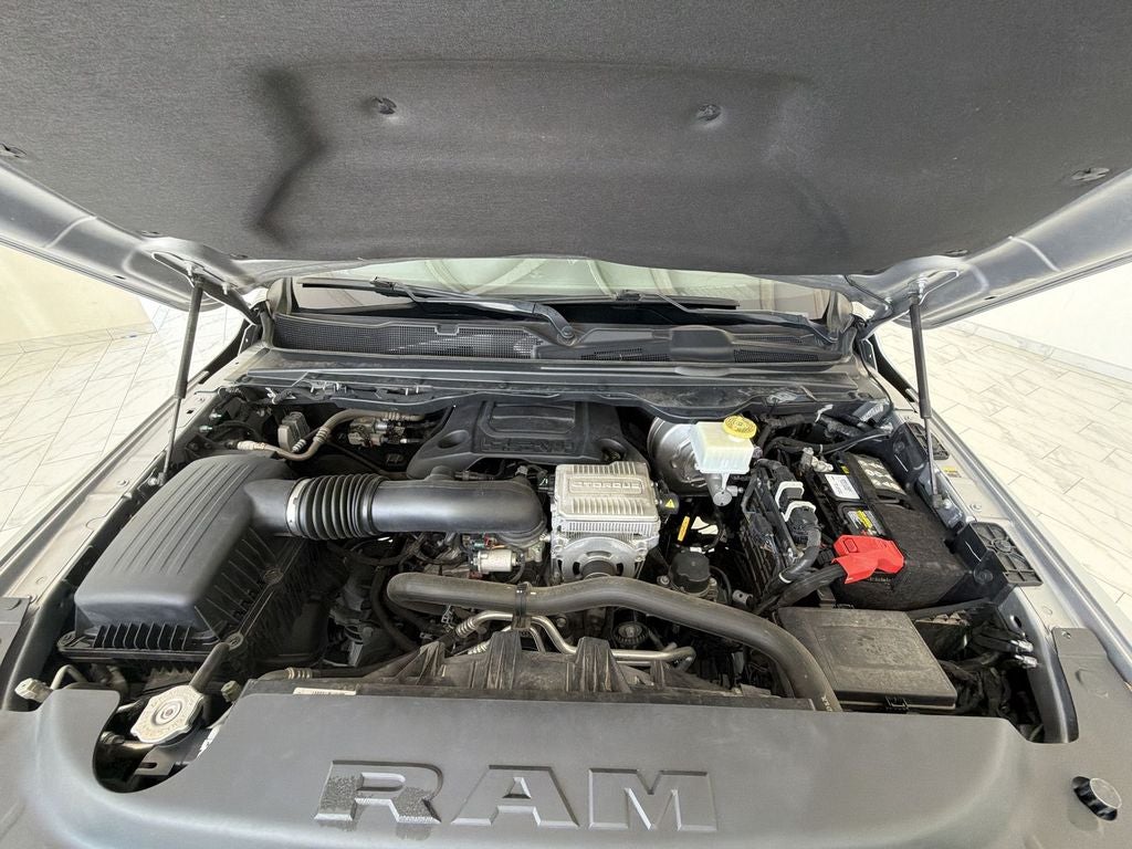 2023 RAM 1500 Laramie Crew Cab 4x4 5'7" Box