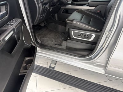 2023 RAM 1500 Laramie Crew Cab 4x4 5'7" Box