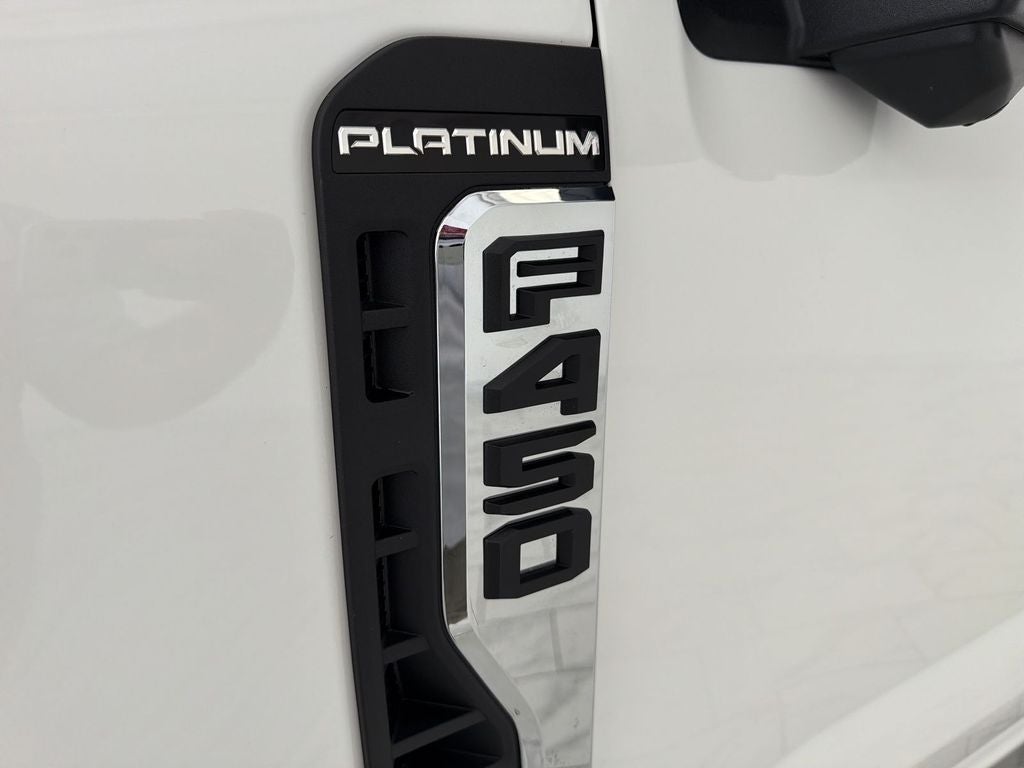 2026 Ford Super Duty F-450 DRW XL