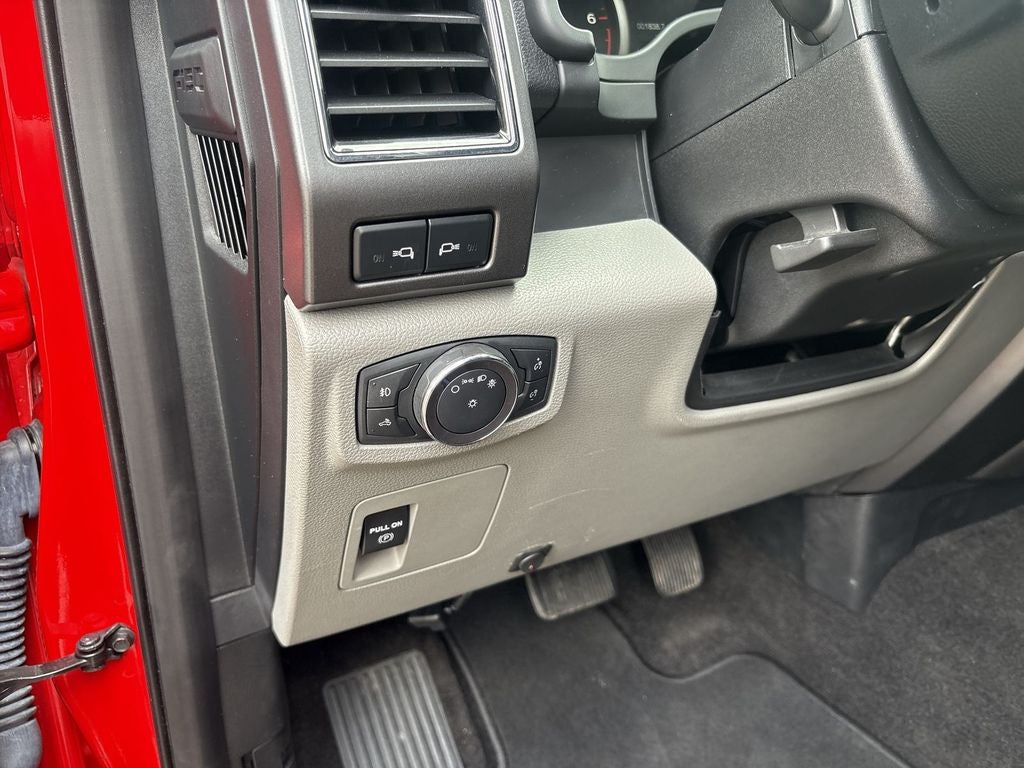 2019 Ford F-150 XLT - Photo 18