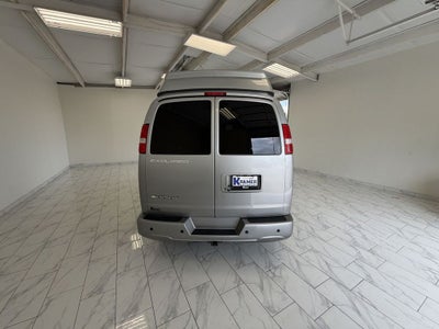 2021 Chevrolet Express Passenger 2500 1LS