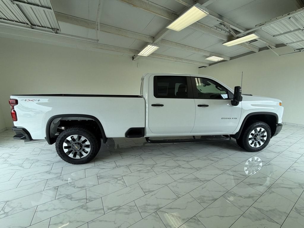 2025 Chevrolet Silverado 2500 HD Custom