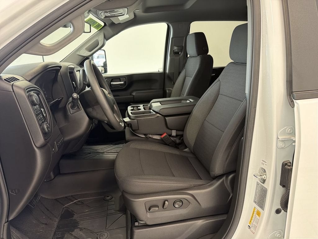 2025 Chevrolet Silverado 2500 HD Custom
