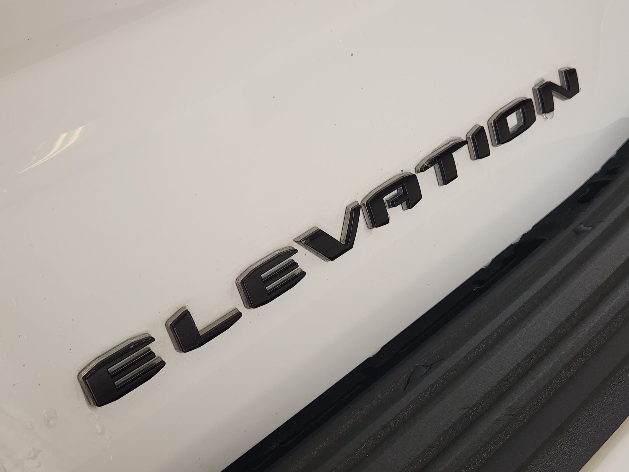 2025 GMC Yukon XL Elevation — photo 11