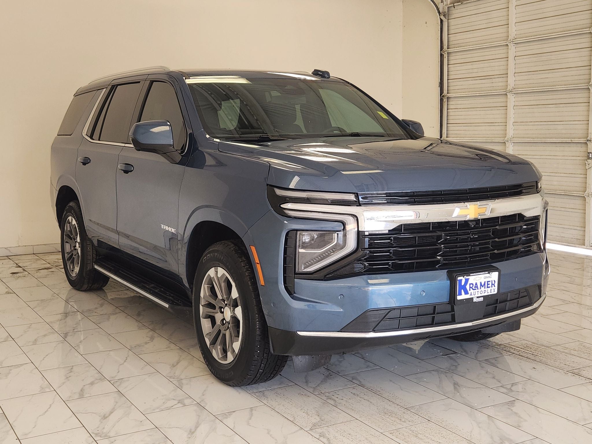 2025 Chevrolet Tahoe LS — photo 3