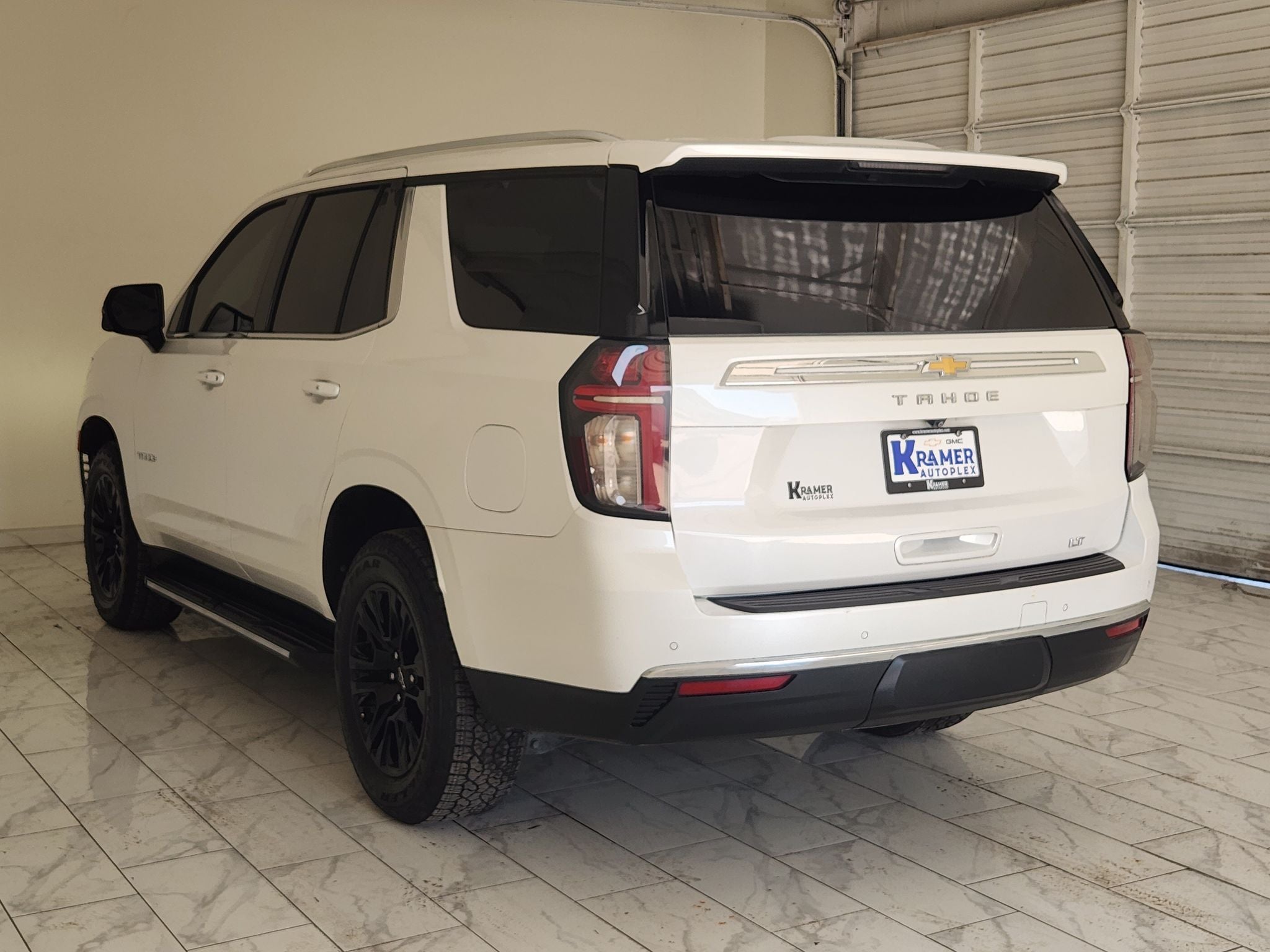 2022 Chevrolet Tahoe LT — photo 7