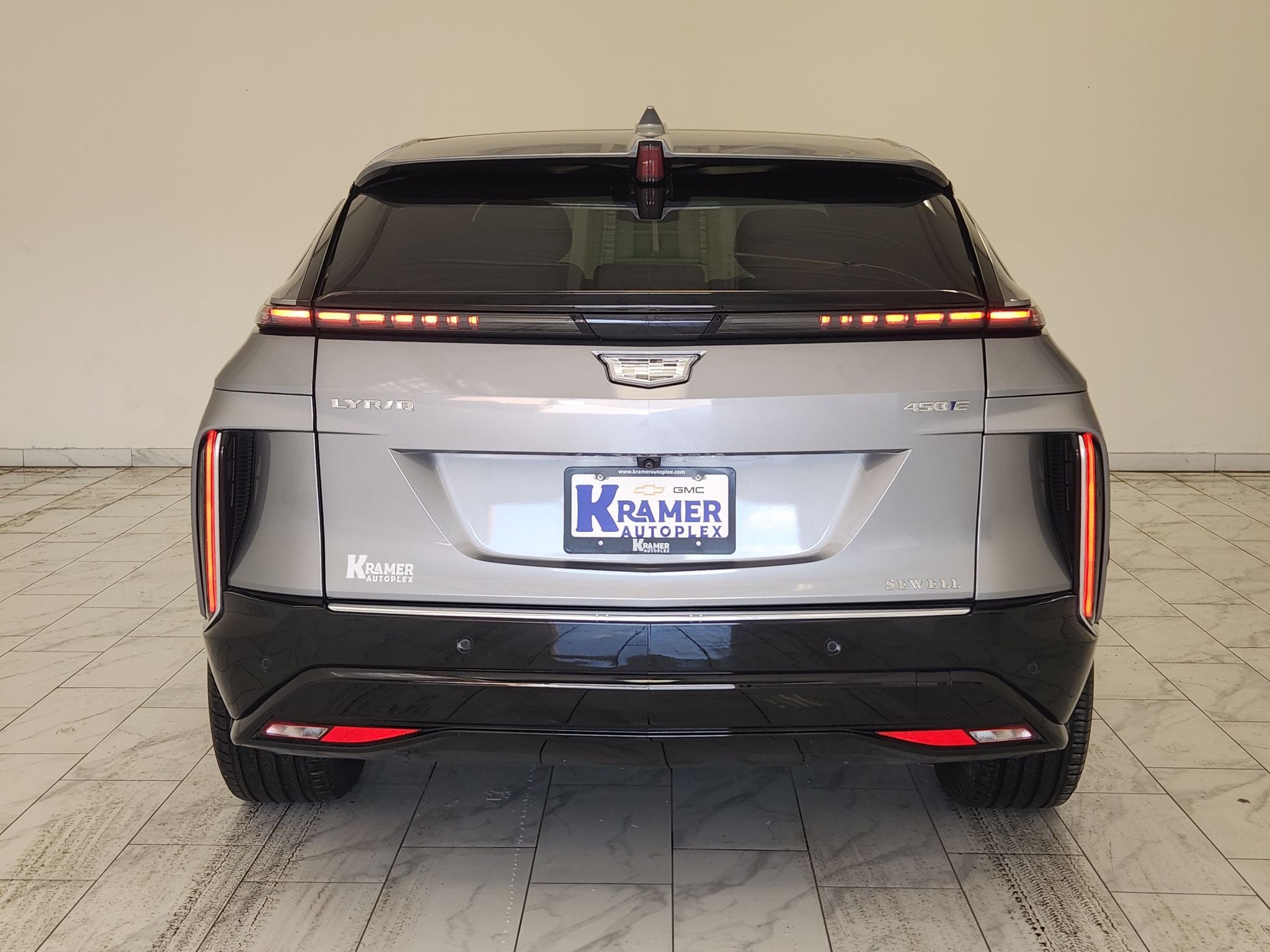 2024 Cadillac LYRIQ Luxury 1 — photo 6