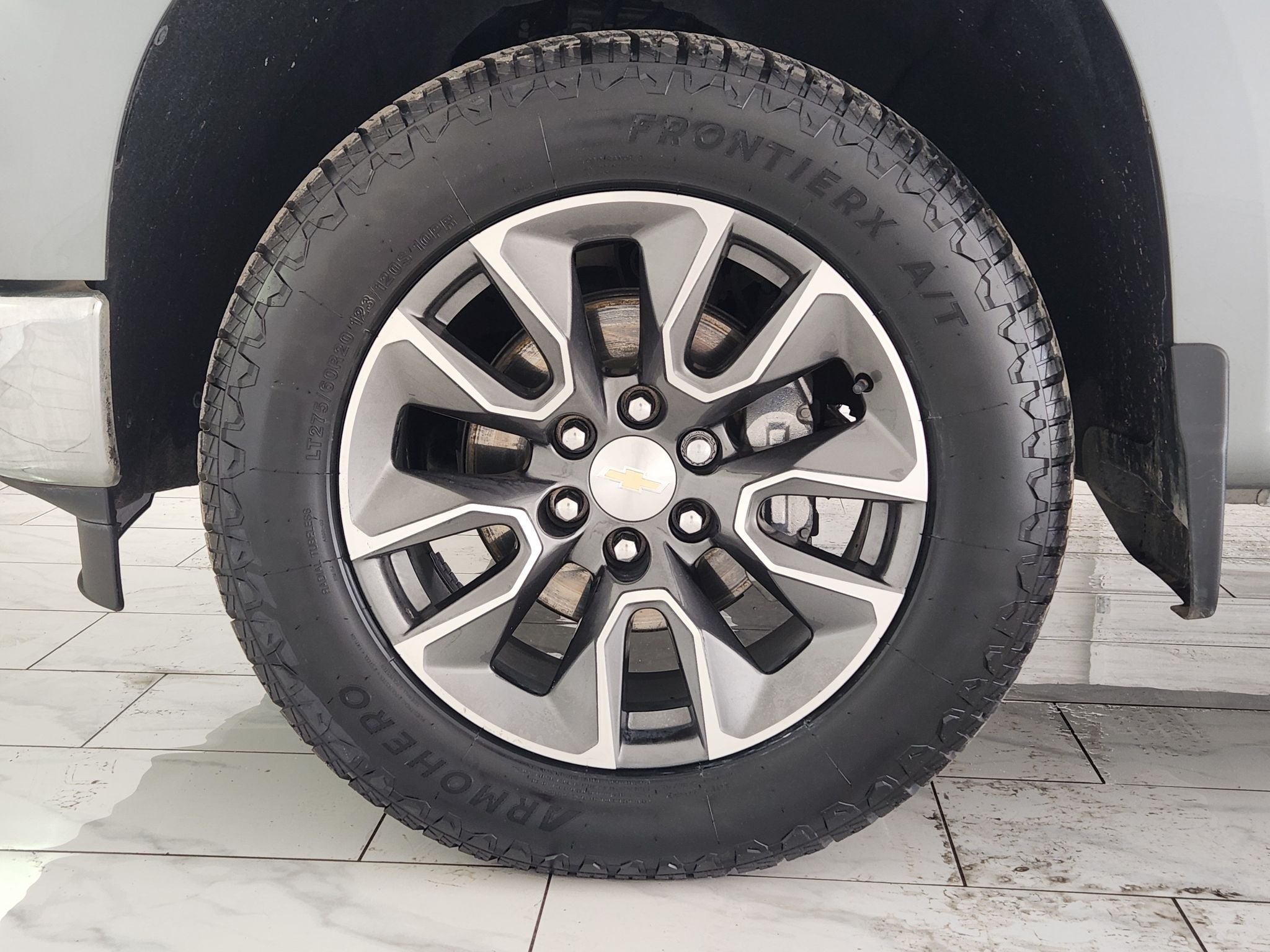 2024 Chevrolet Silverado 1500 LT — photo 10
