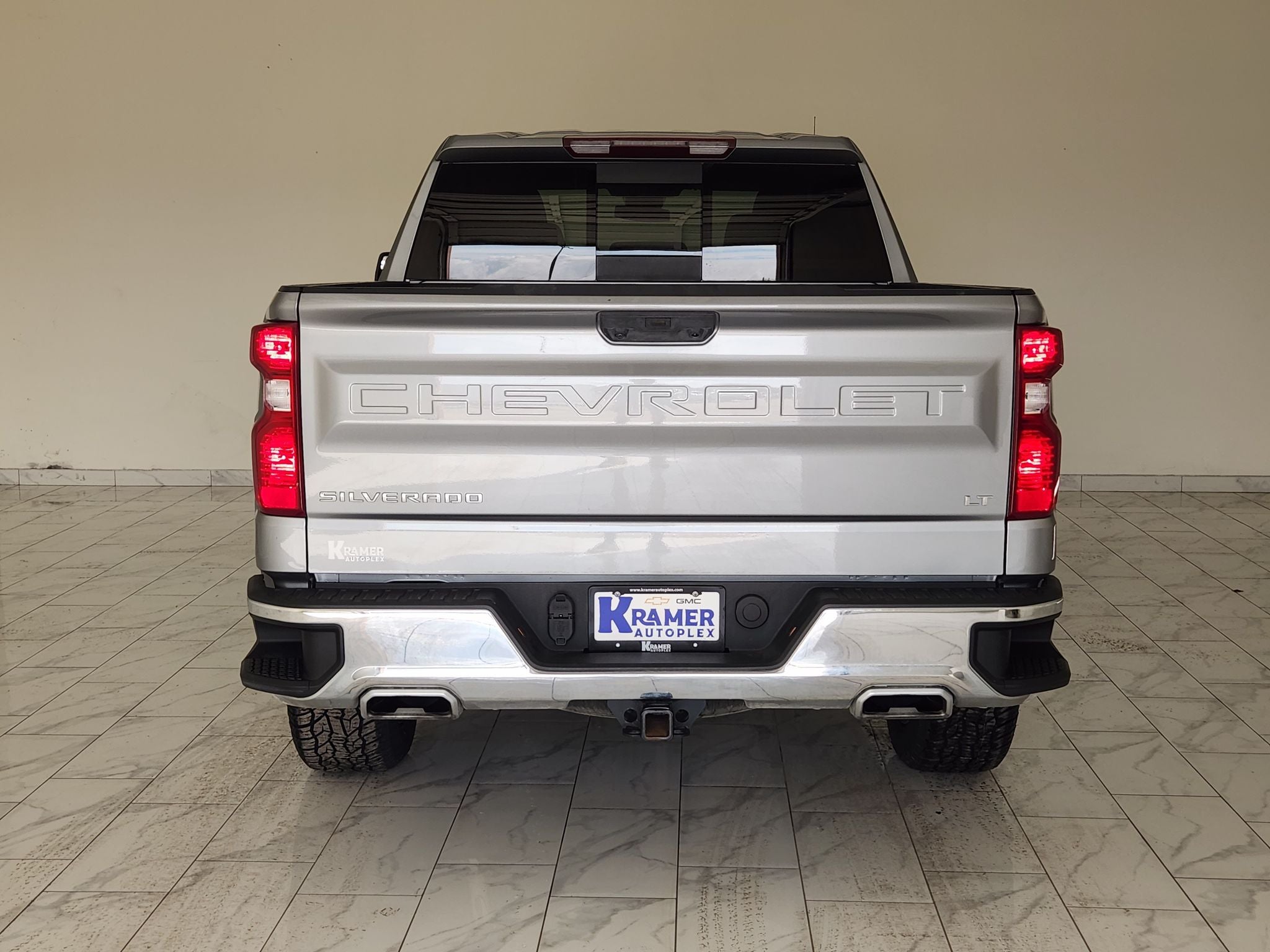 2024 Chevrolet Silverado 1500 LT — photo 6