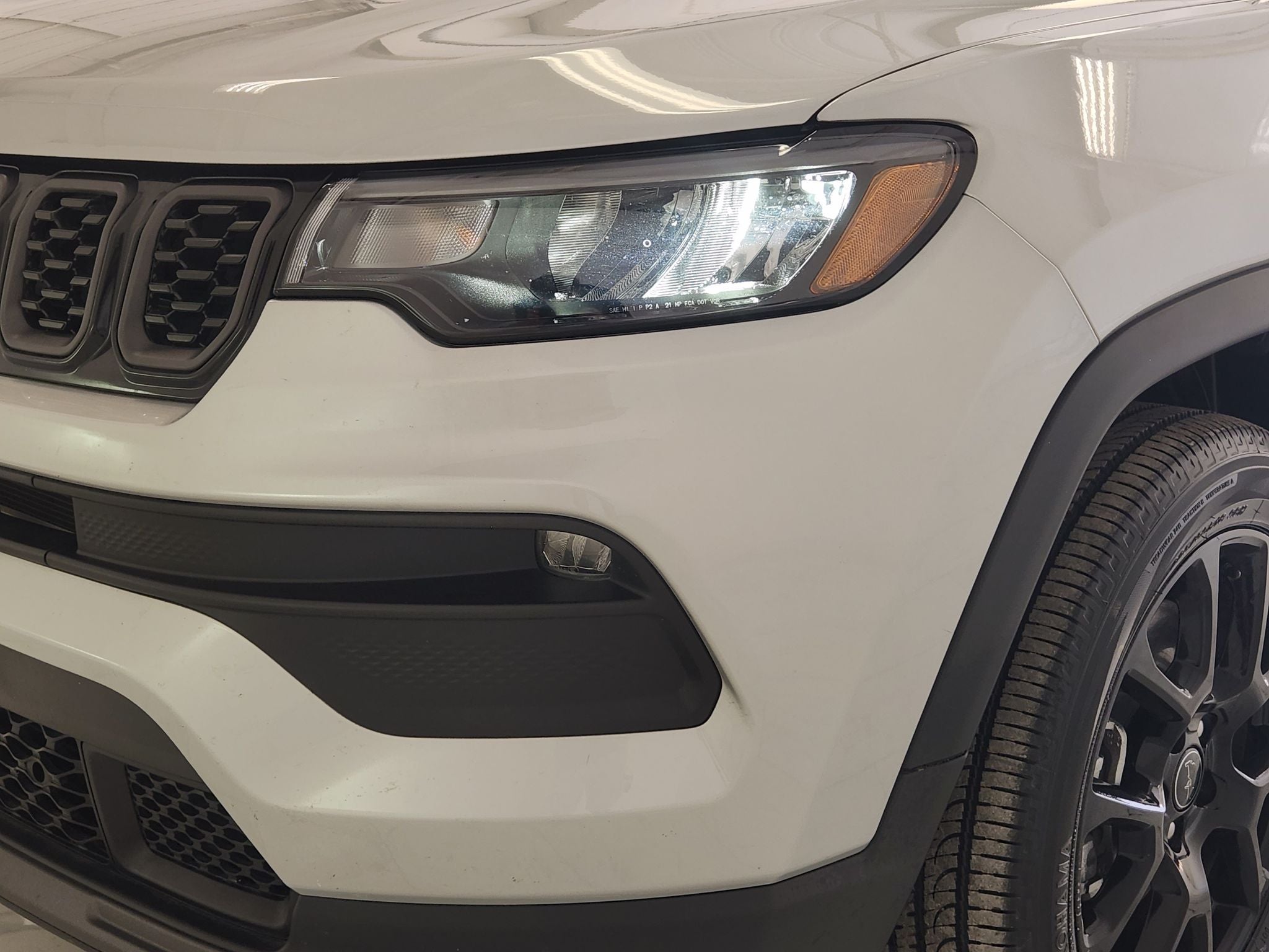2026 Jeep Compass Latitude — photo 9