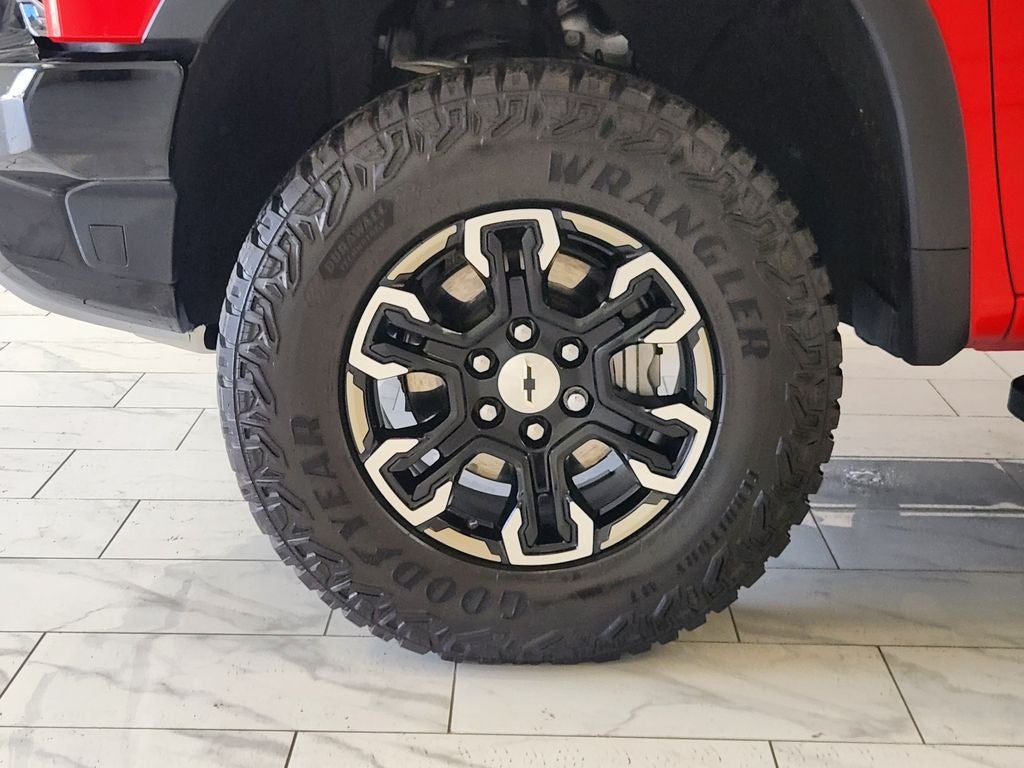 2026 Chevrolet Silverado 1500 ZR2 - Photo 46