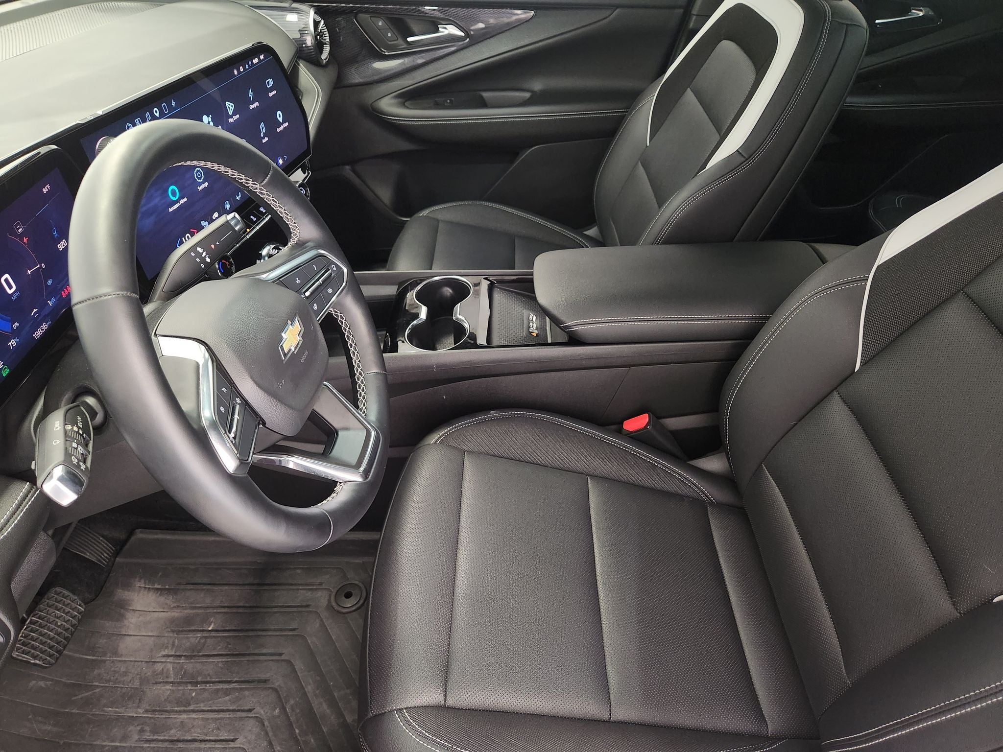 2024 Chevrolet Blazer EV LT — photo 12