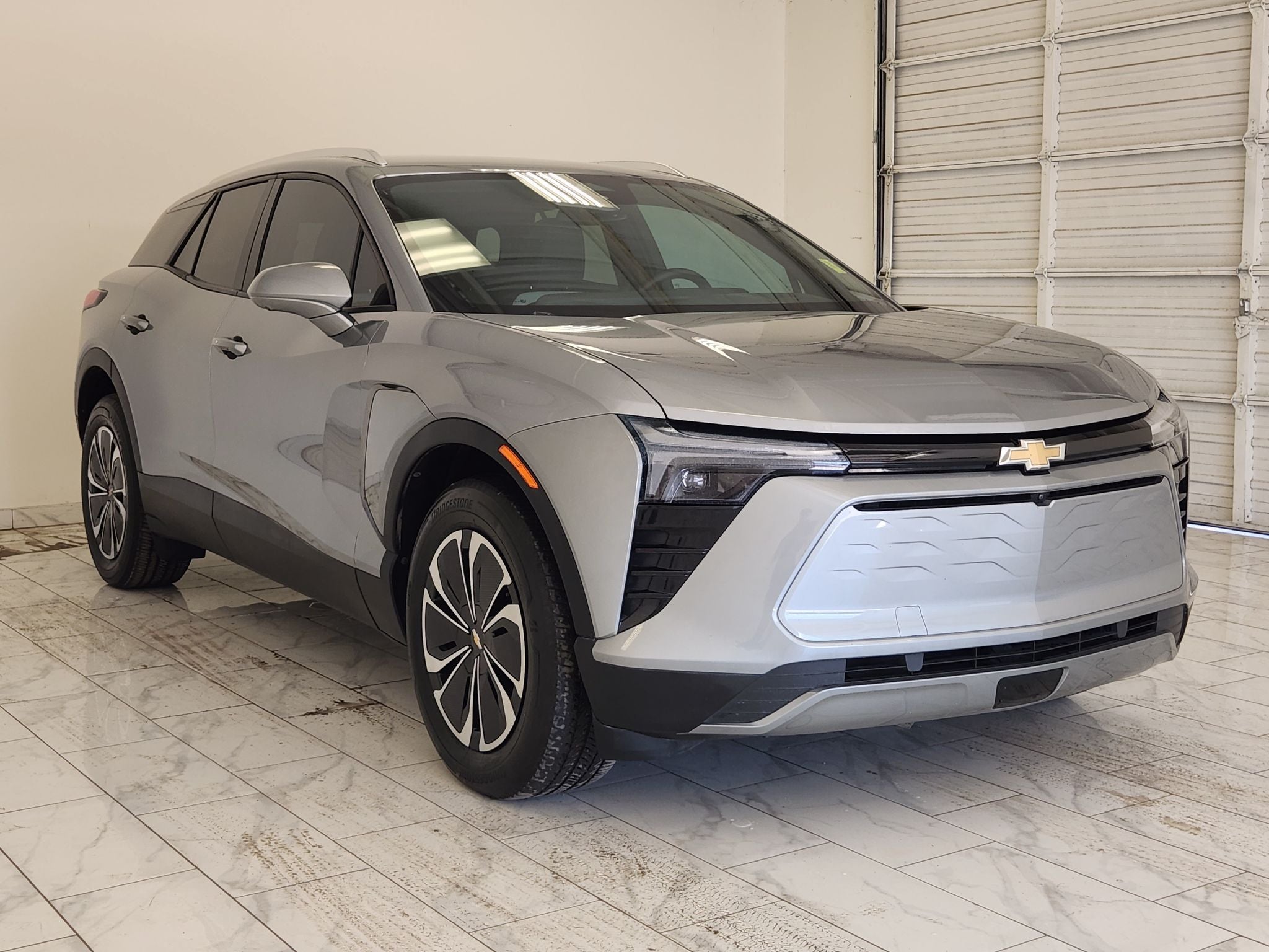 2024 Chevrolet Blazer EV LT — photo 3