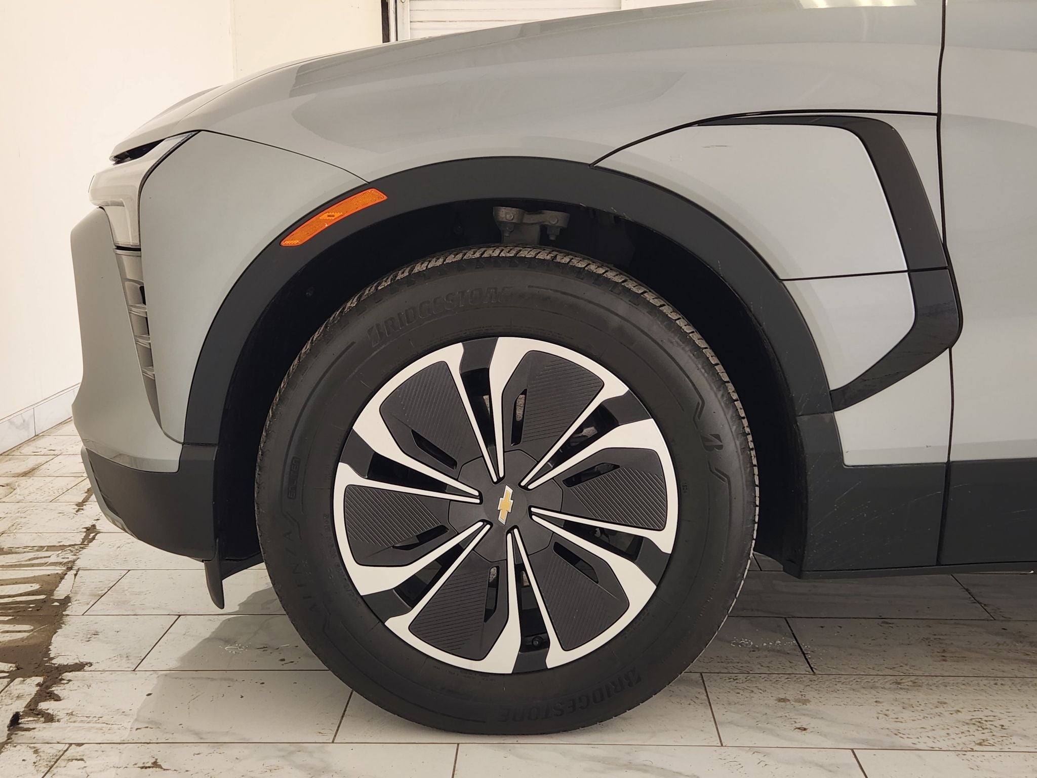 2024 Chevrolet Blazer EV LT — photo 8