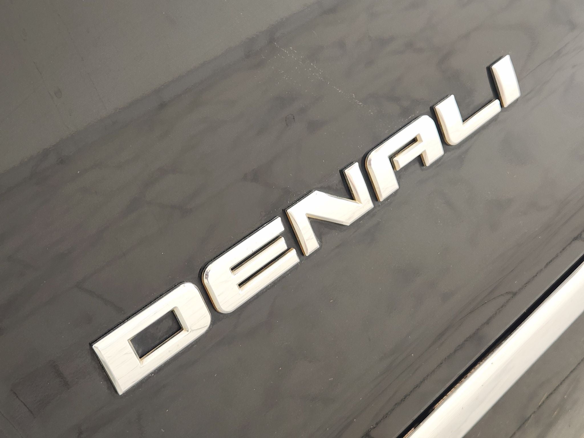 2017 GMC Sierra 1500 Denali — photo 11