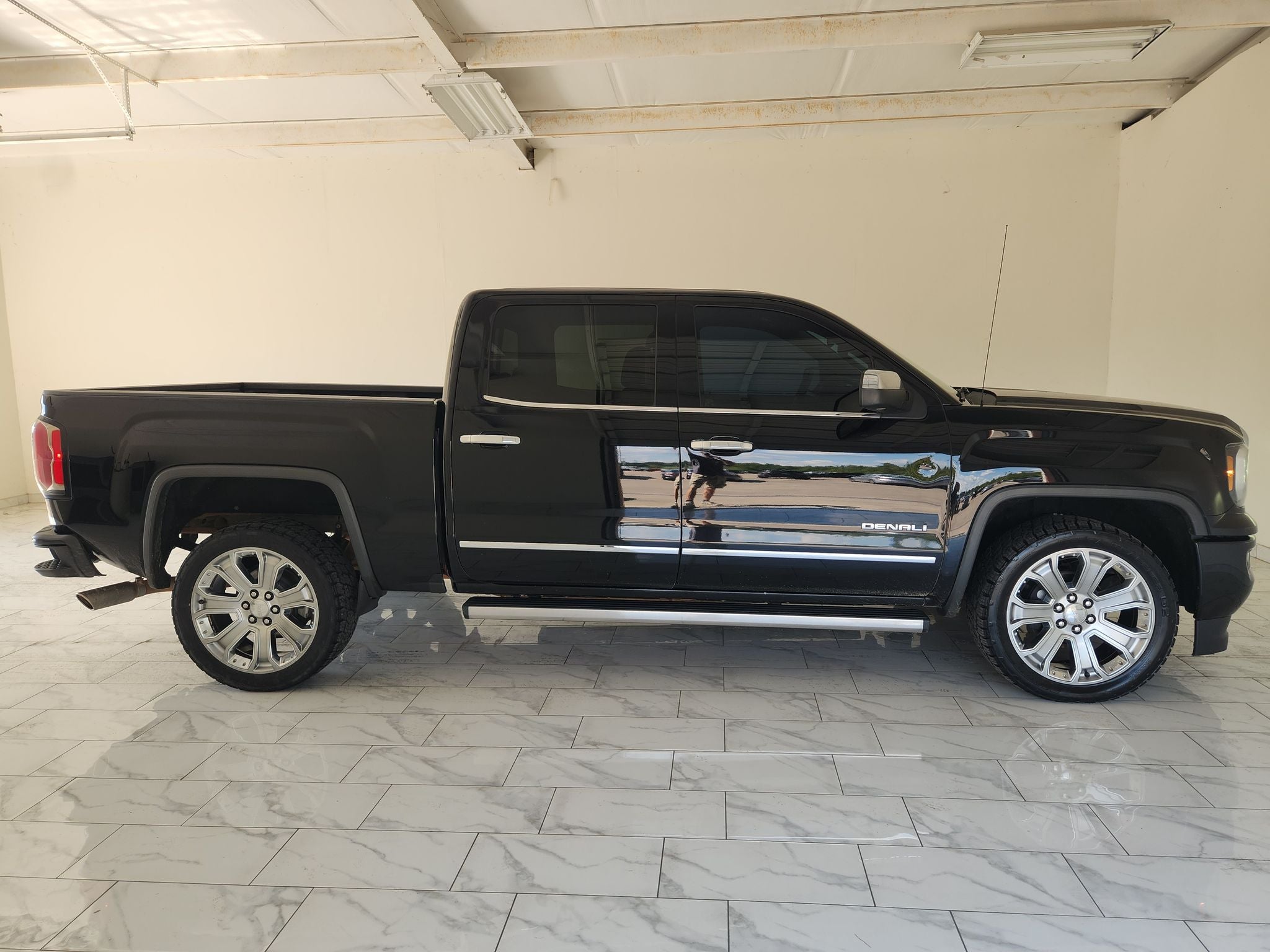 2017 GMC Sierra 1500 Denali — photo 4