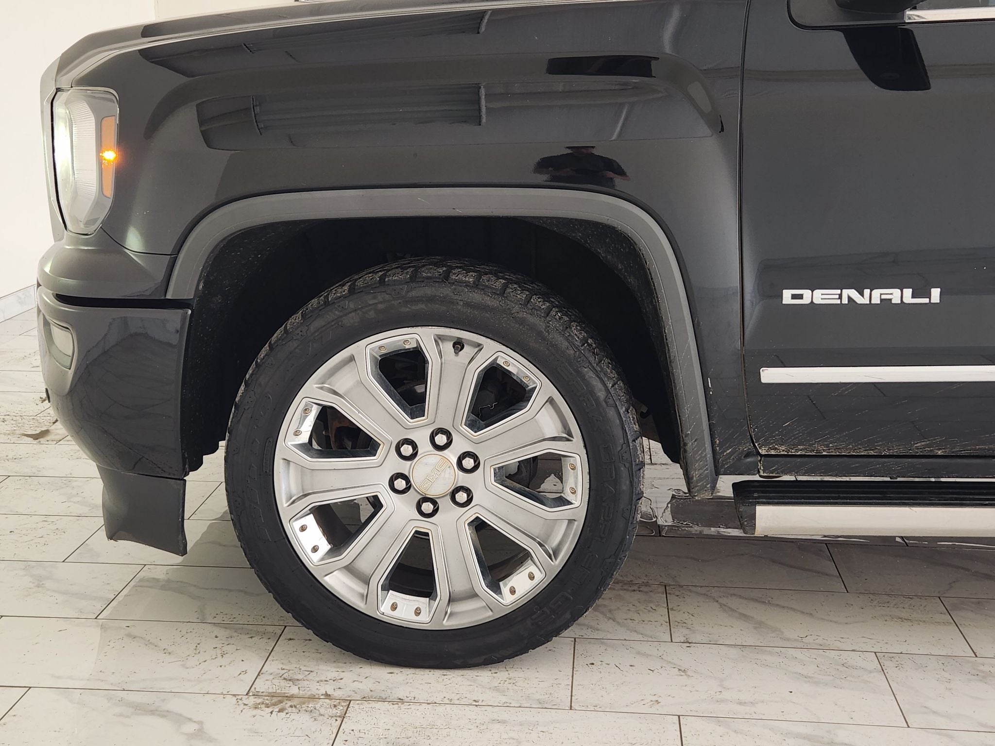 2017 GMC Sierra 1500 Denali — photo 8
