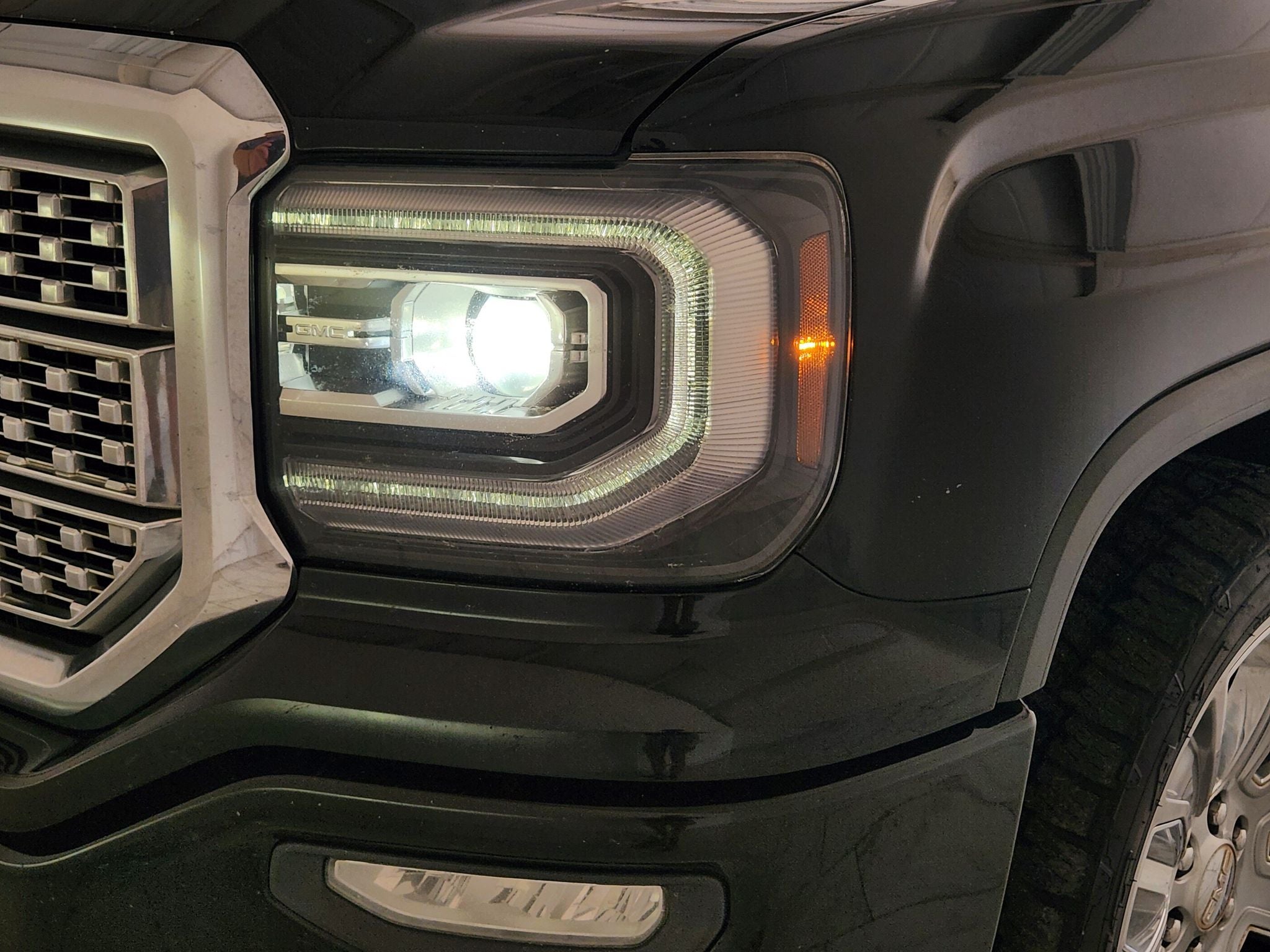 2017 GMC Sierra 1500 Denali — photo 9