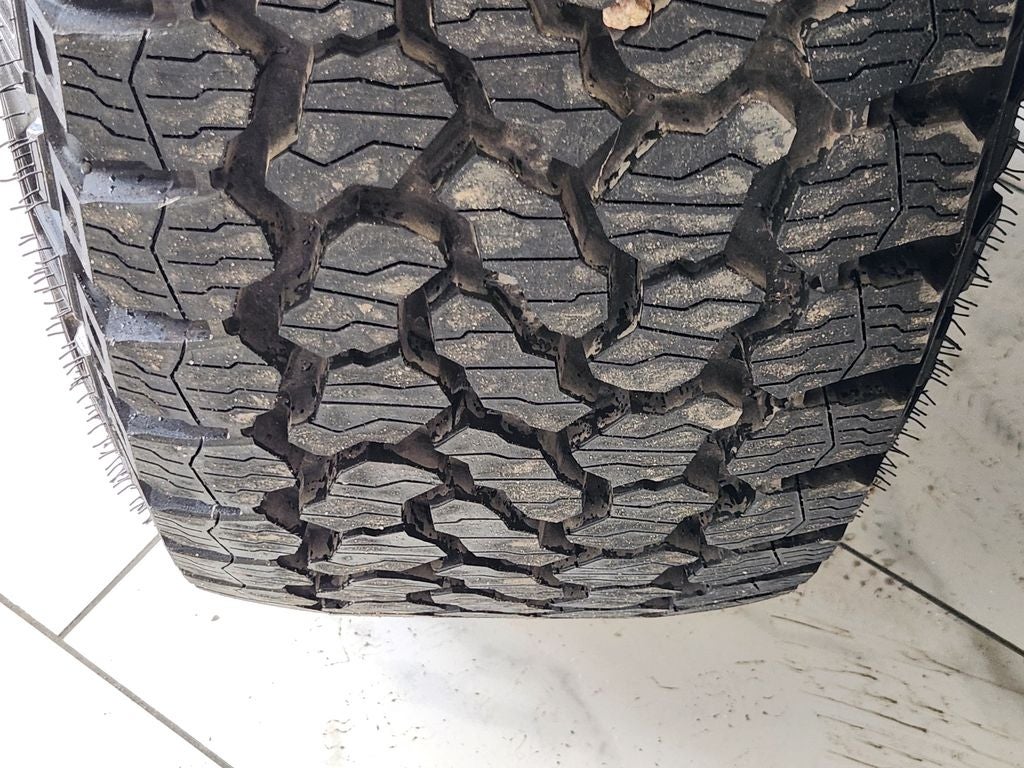 2005 HUMMER H2 SUV