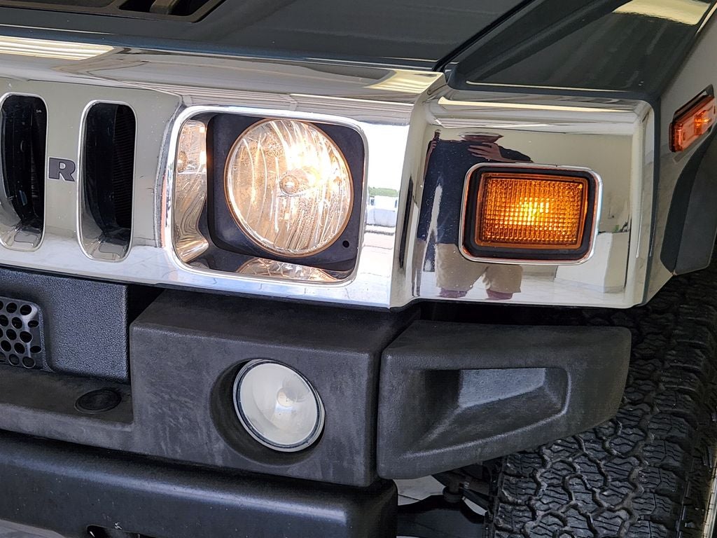 2005 HUMMER H2 SUV