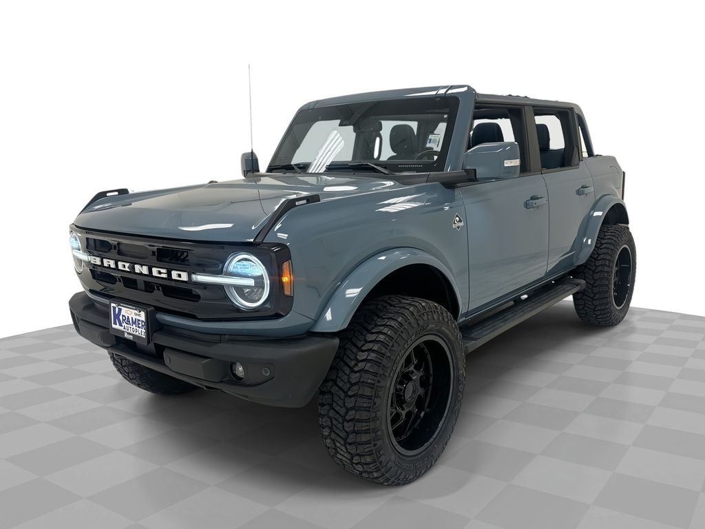 2022 Ford Bronco Outer Banks 4x4's photo