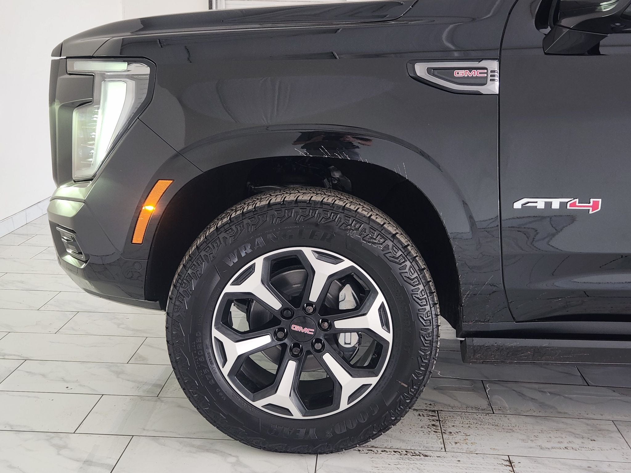 2027 GMC Yukon AT4