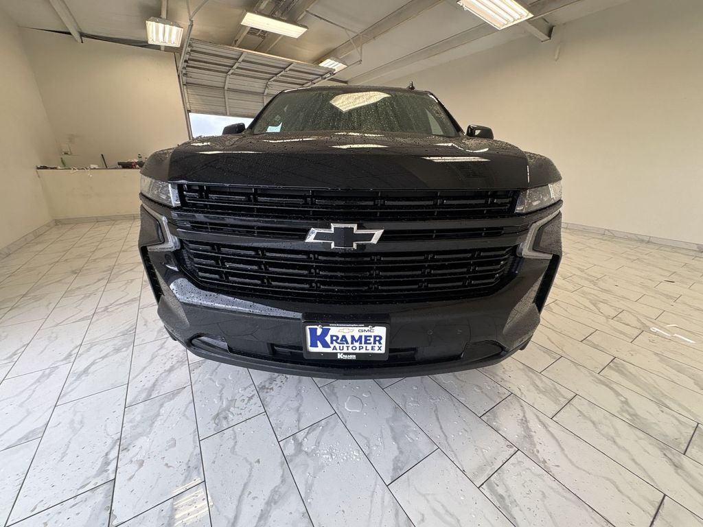 2023 Chevrolet Suburban RST