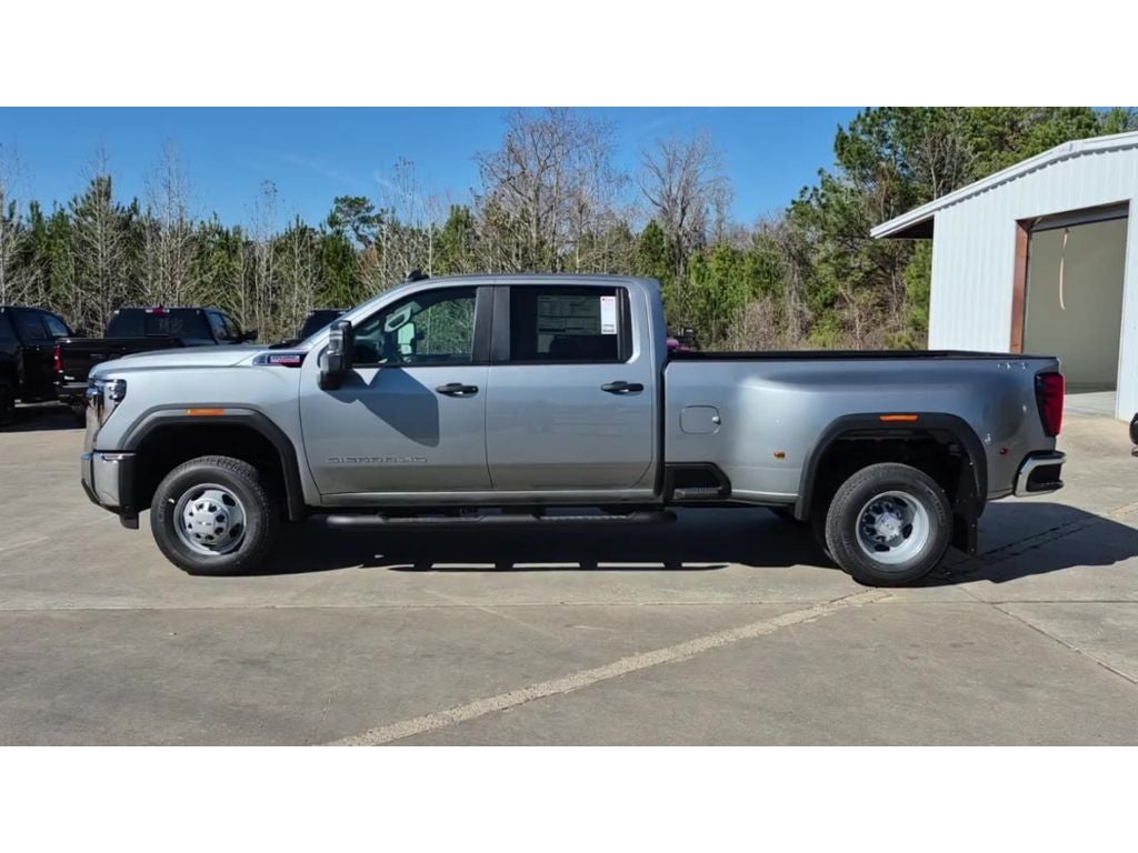 2026 GMC Sierra 3500 HD Pro DRW