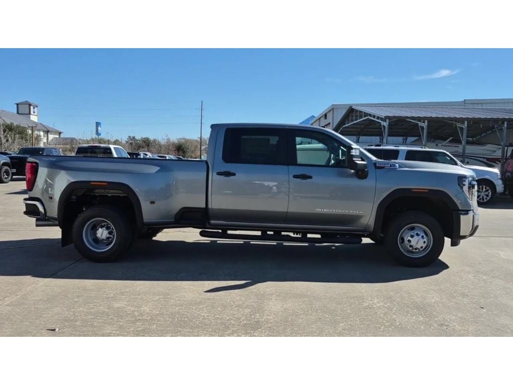 2026 GMC Sierra 3500 HD Pro DRW