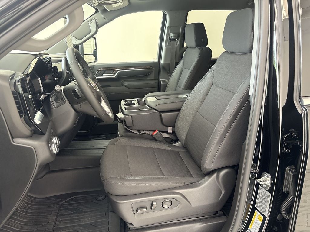 2026 GMC Sierra 3500 HD SLE DRW