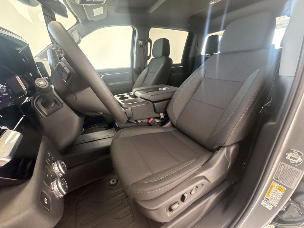 2026 GMC Sierra 3500 HD SLE DRW