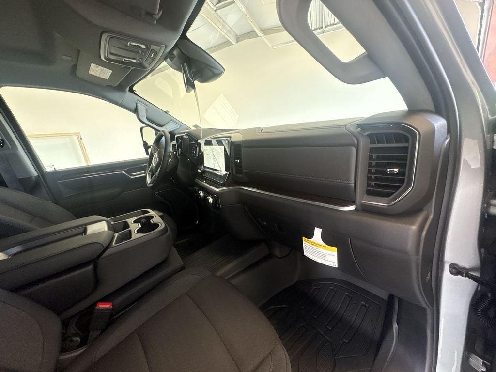 2026 GMC Sierra 3500 HD SLE DRW
