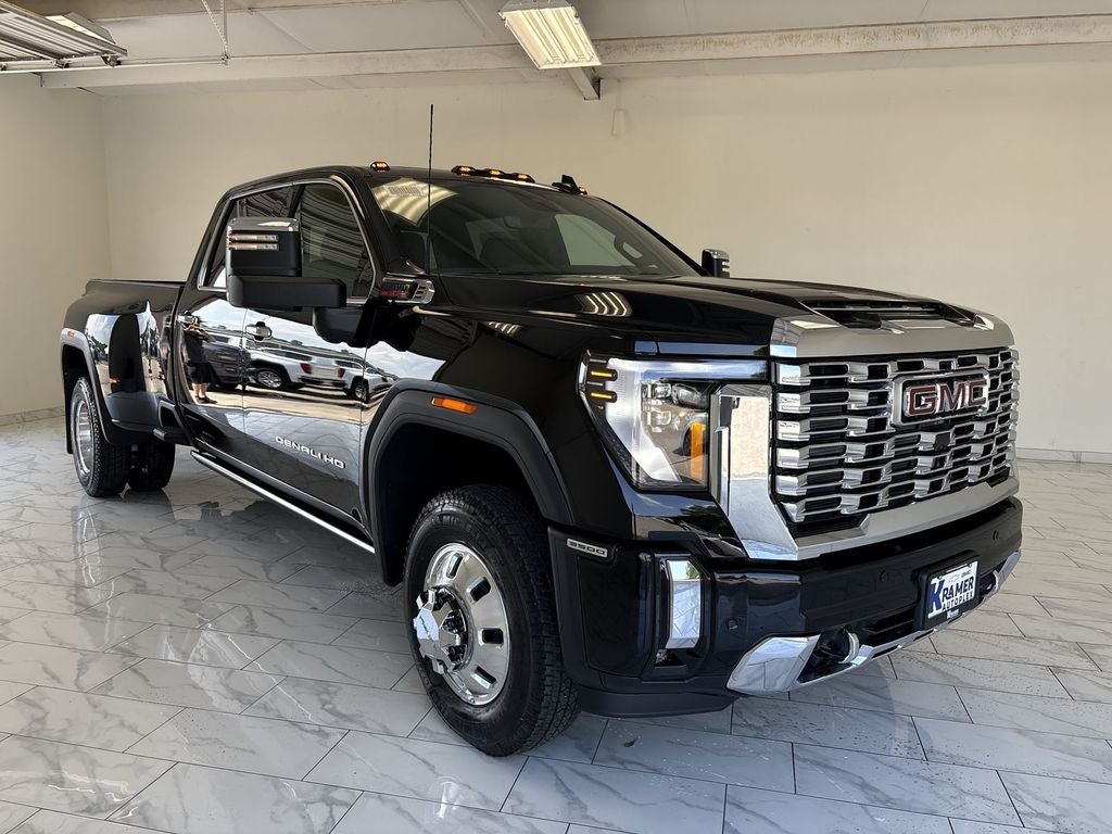 2026 GMC Sierra 3500 HD Denali DRW