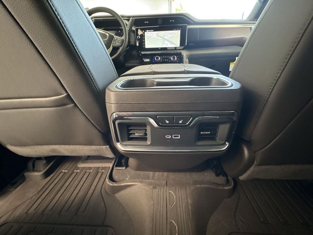 2026 GMC Sierra 3500 HD Denali DRW