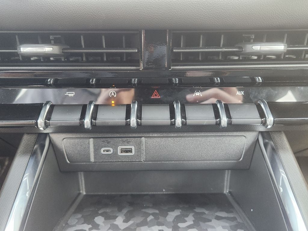 2026 GMC Canyon Elevation - Photo 17