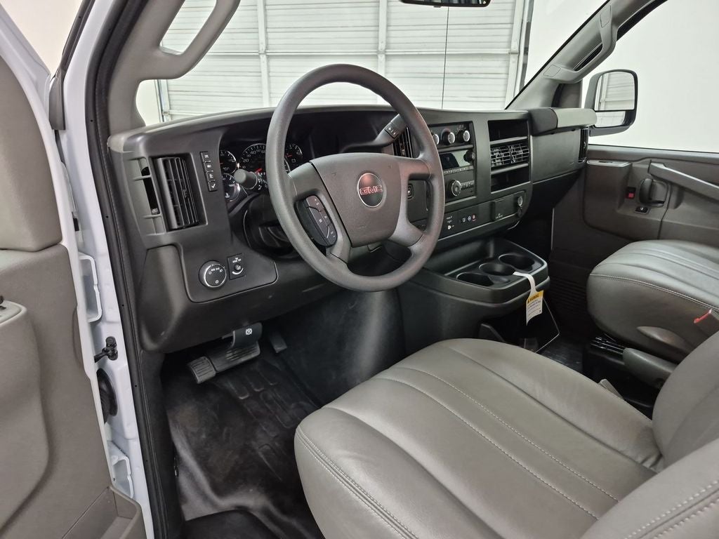 2025 GMC Savana Cargo 2500 Work Van