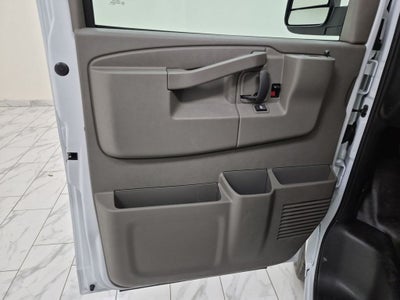 2025 GMC Savana Cargo 2500 Work Van