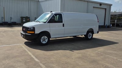 2025 GMC Savana Cargo 2500 Work Van