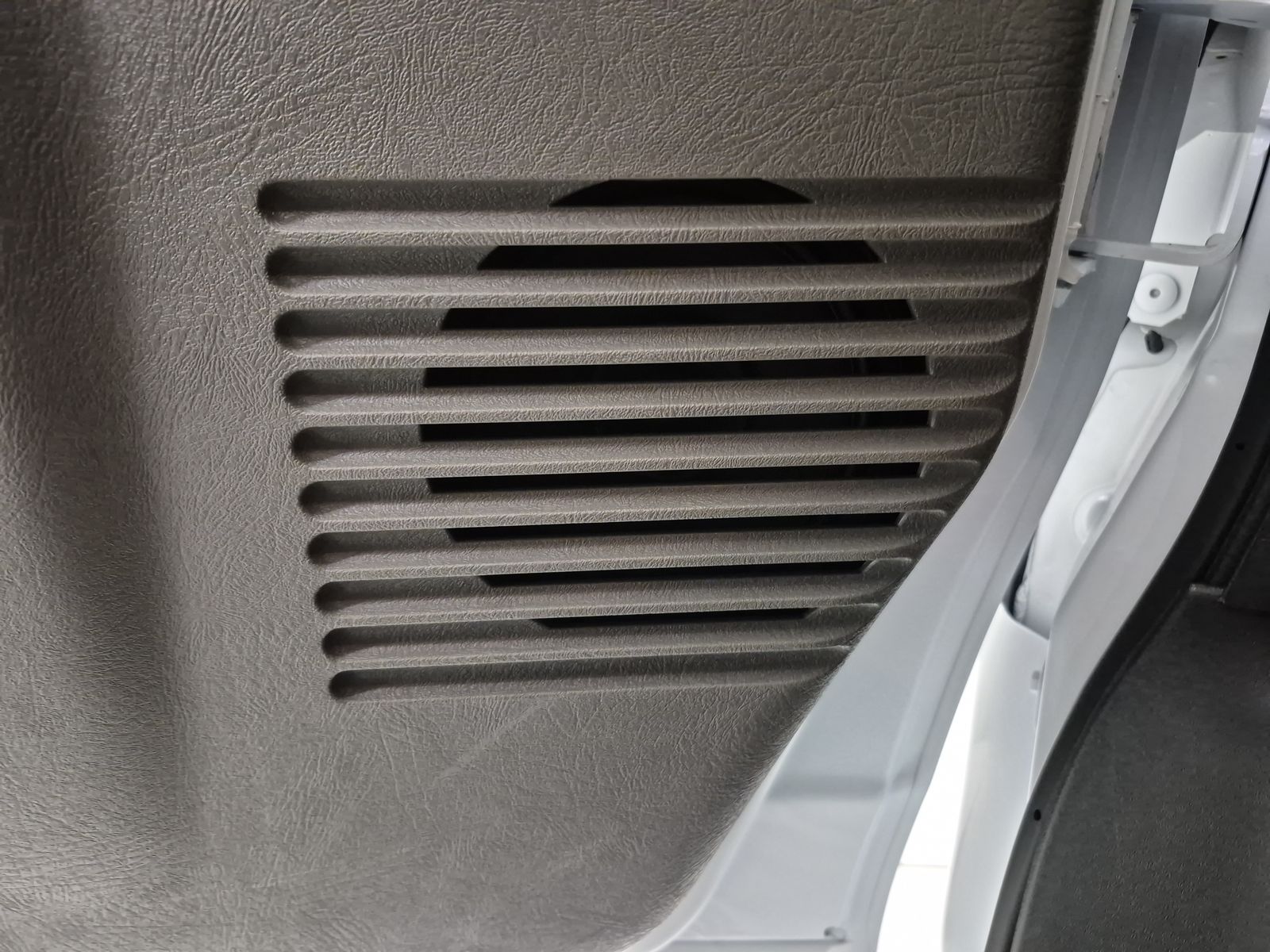 2025 GMC Savana Cargo 2500 Work Van