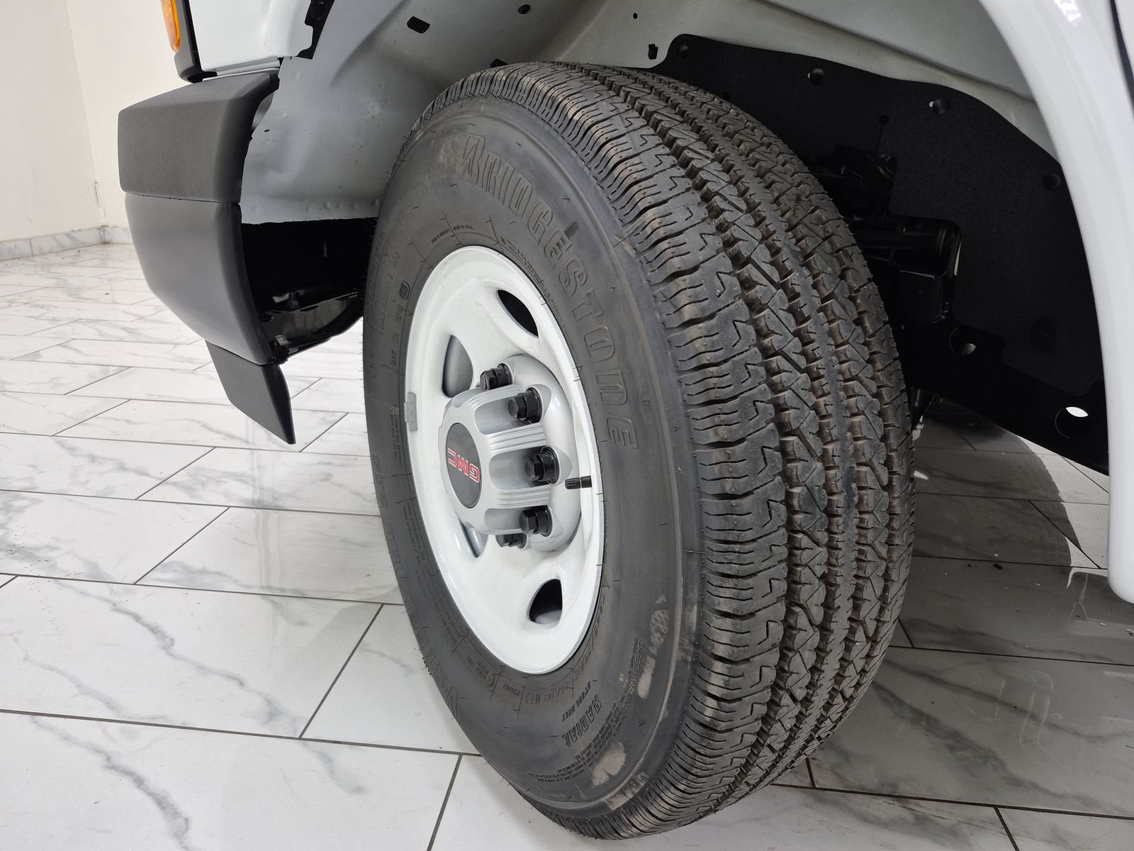 2025 GMC Savana Cargo 2500 Work Van