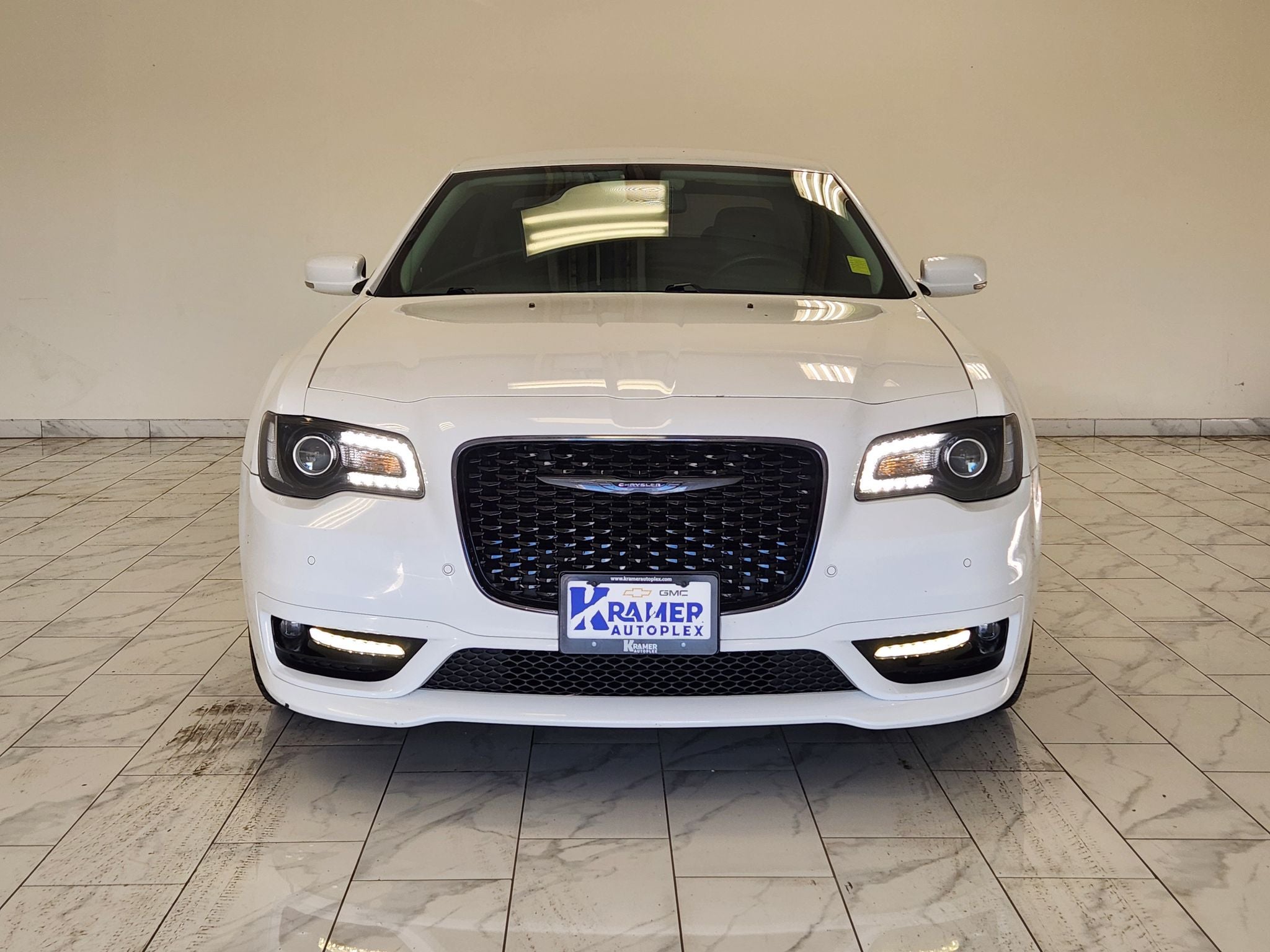 2022 Chrysler 300 Touring L